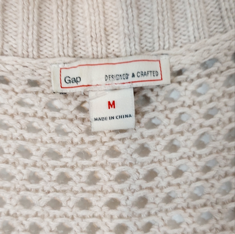 GAP Cardigan Long Sweater with Pockets, Creamy Grey Color, Size Medium - Picture 6 of 11